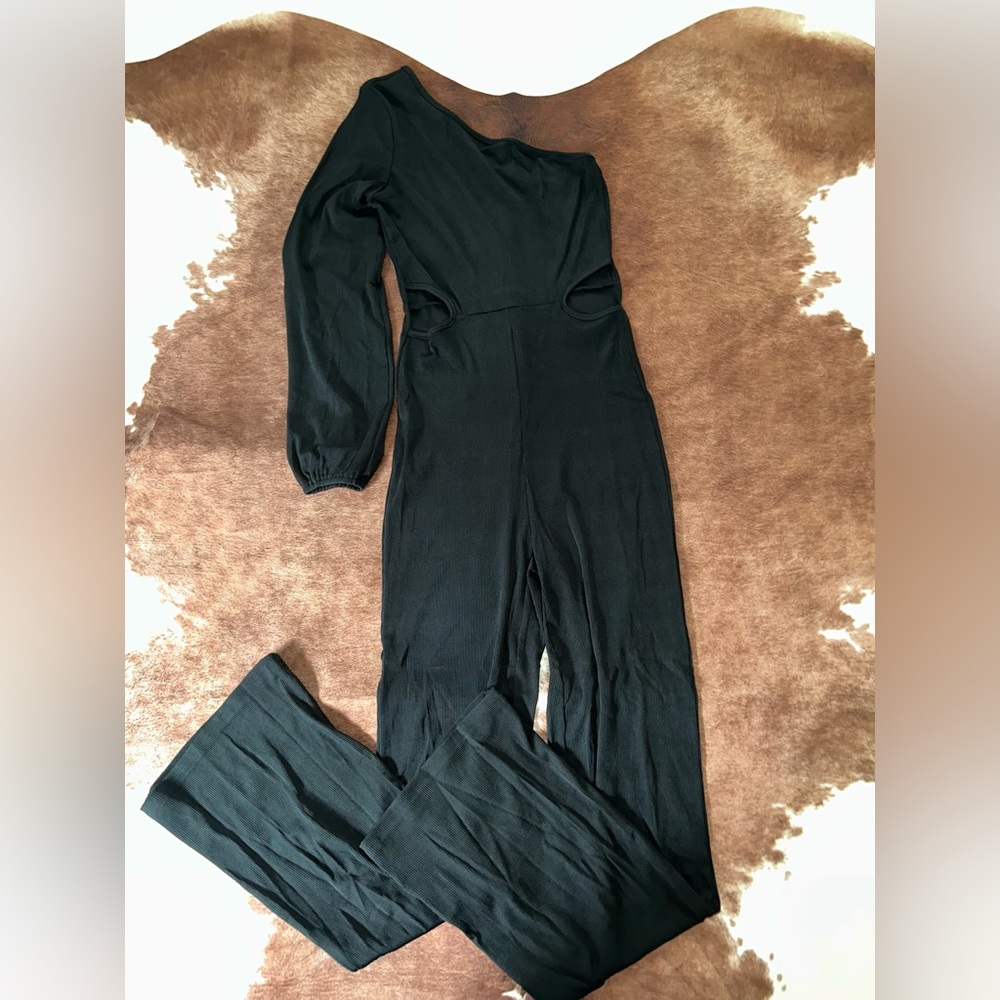 One Shoulder Cutout Jumpsuit